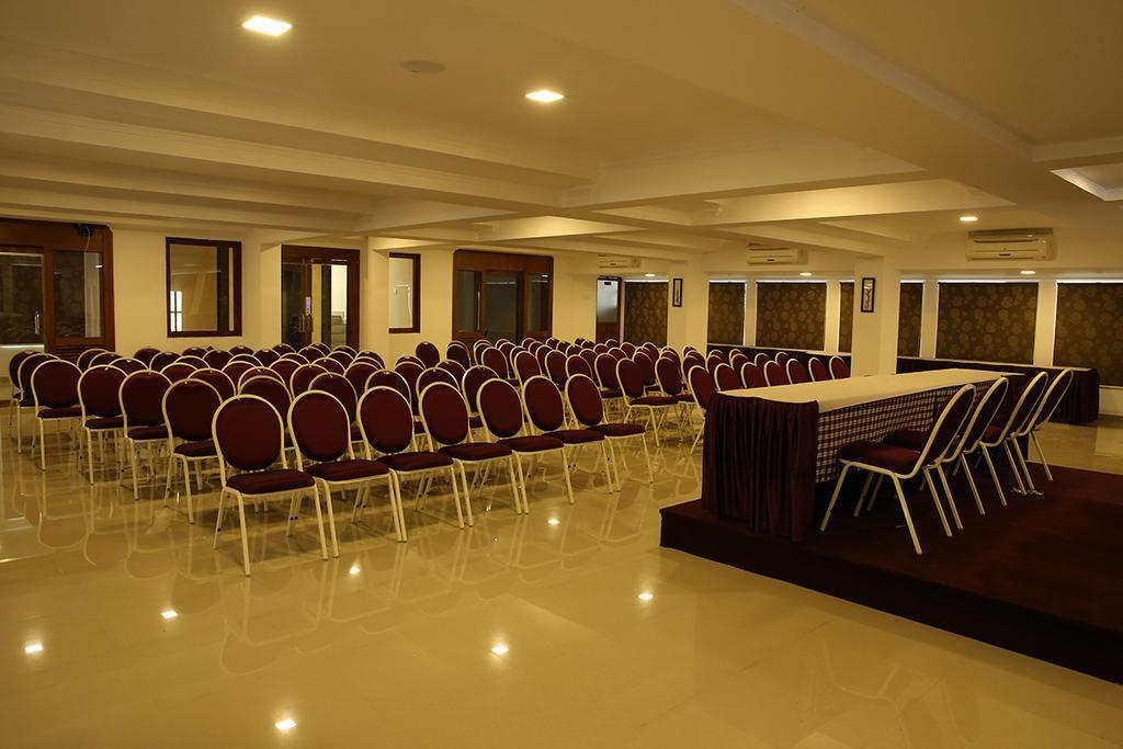 فندق Iswarya Residency كوتايم المظهر الخارجي الصورة